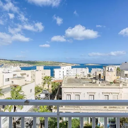 Cosy 2br With Stunning Sea Views In St Pauls By 360 Estates