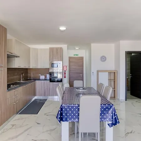 Apartmán Cosy 2br With Stunning Sea Views In St Pauls By 360 Estates *