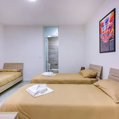 Cosy 2br With Stunning Sea Views In St Pauls By 360 Estates Apartmán *