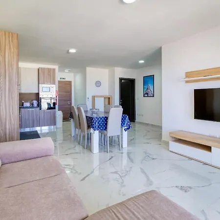 Cosy 2br With Stunning Sea Views In St Pauls By 360 Estates San Pawl il-Baħar