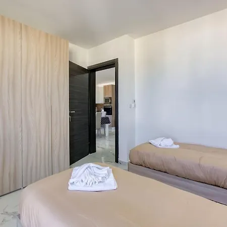 Cosy 2br With Stunning Sea Views In St Pauls By 360 Estates Appartement *